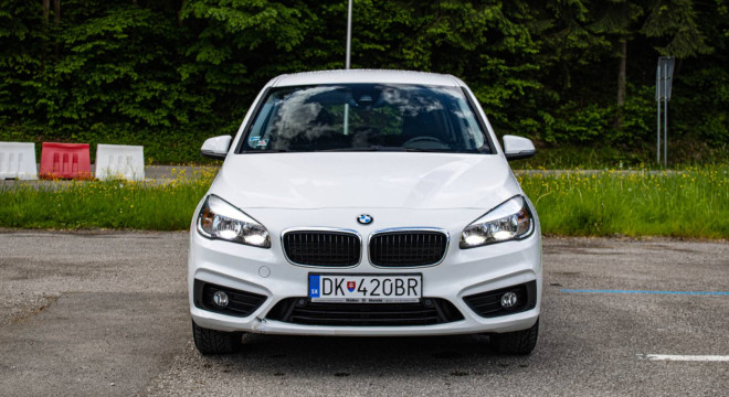 BMW Rad 2 Gran Tourer 2 220d xDrive Standard A/T