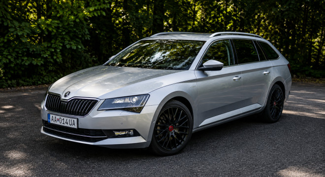 Škoda Superb