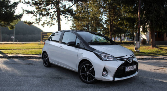 Toyota Yaris 1.5 Hybrid Style e-CVT