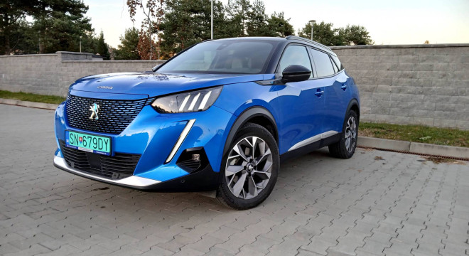 Peugeot 2008 e- GT Pack 136k