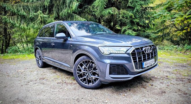 Audi Q7 55 TFSI E
