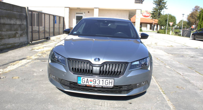 Škoda Superb