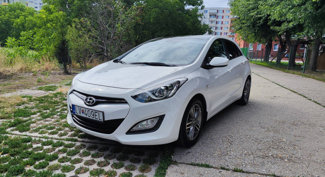 Hyundai i30 1.6i MPI DOHC CVVT Comfort
