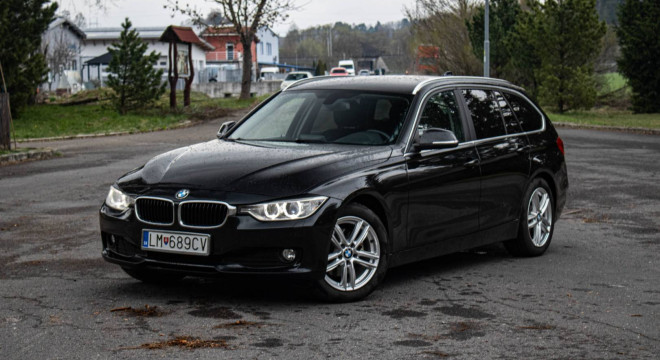 BMW Rad 3 Touring 320d A/T