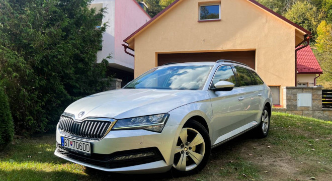 Škoda Superb Combi 2.0 TDI SCR Ambition DSG