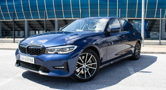 BMW Rad 3 330d xDrive A/T