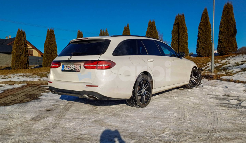 Mercedes-Benz E trieda Kombi 400 4MATIC 3.5 V6 AMG Line, 245kW, A9, 5d.