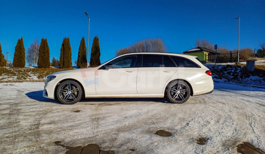 Mercedes-Benz E trieda Kombi 400 4MATIC 3.5 V6 AMG Line, 245kW, A9, 5d.