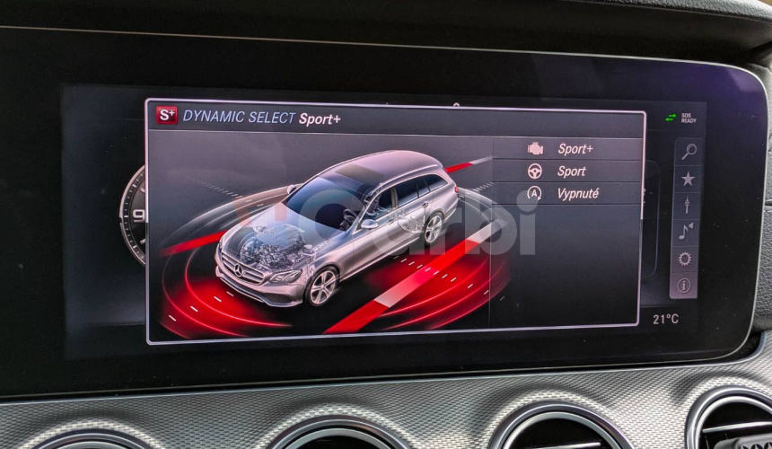 Mercedes-Benz E trieda Kombi 400 4MATIC 3.5 V6 AMG Line, 245kW, A9, 5d.