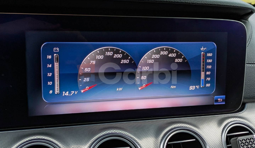 Mercedes-Benz E trieda Kombi 400 4MATIC 3.5 V6 AMG Line, 245kW, A9, 5d.