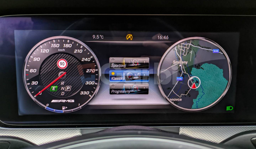 Mercedes-Benz E trieda Kombi 400 4MATIC 3.5 V6 AMG Line, 245kW, A9, 5d.