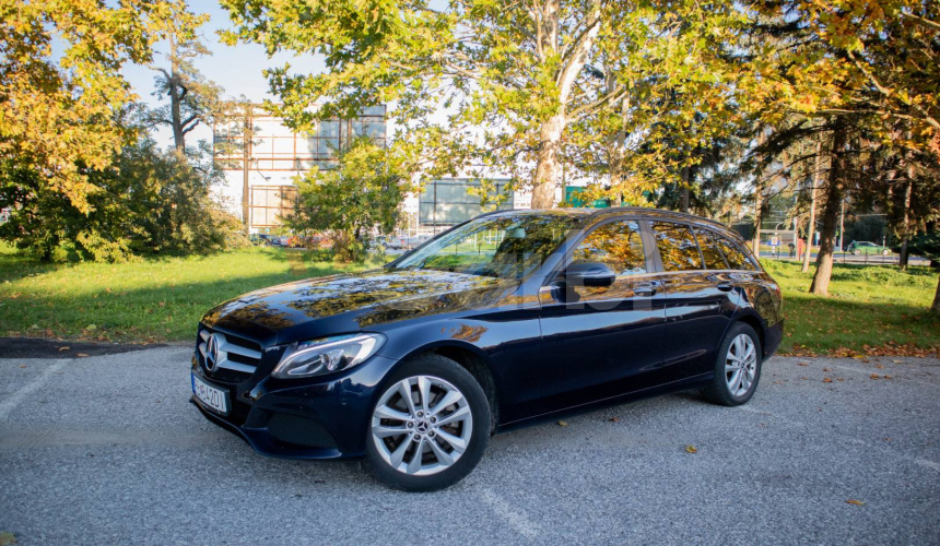 Mercedes-Benz C trieda Kombi 220 BlueTEC A/T
