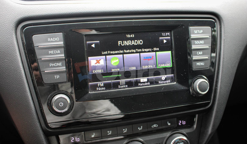 Škoda Octavia Combi 1.4 TSI Elegance DSG