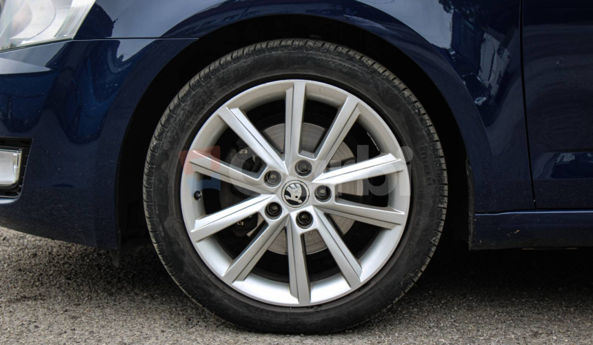 Škoda Octavia Combi 1.4 TSI Elegance DSG