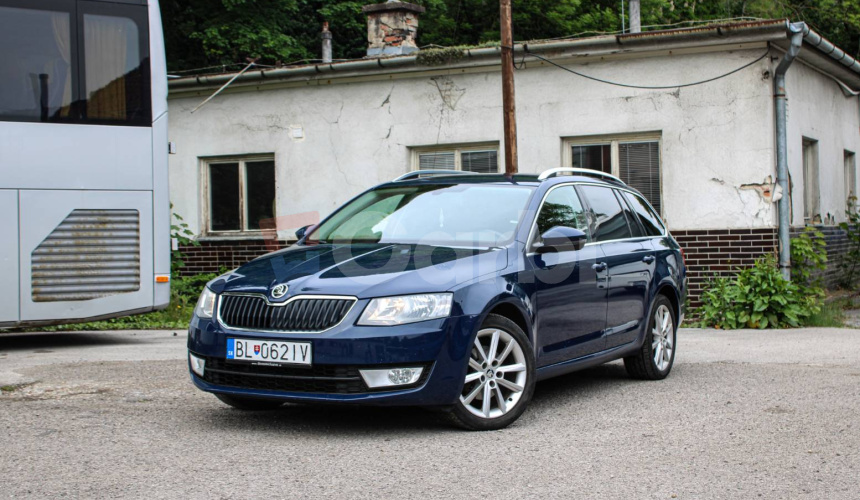 Škoda Octavia Combi 1.4 TSI Elegance DSG