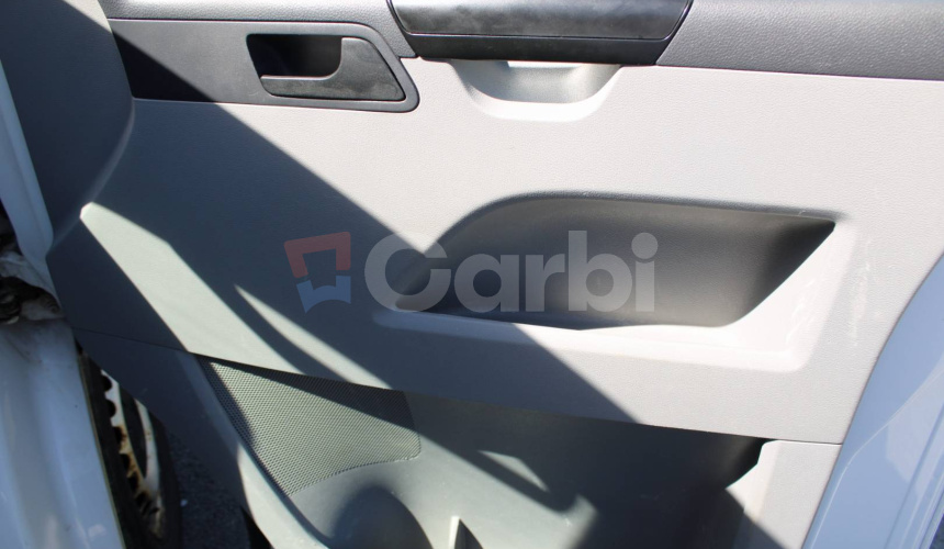 Volkswagen Transporter T5 2.0 TDI 140k LR