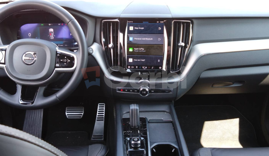 Volvo XC60 2.0 B4 mHEV R-Design A/T