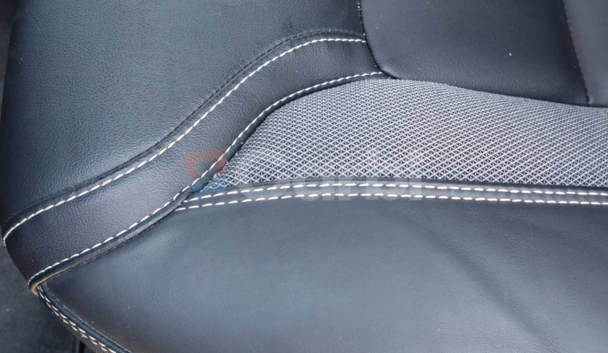 Volvo XC60 2.0 B4 mHEV R-Design A/T