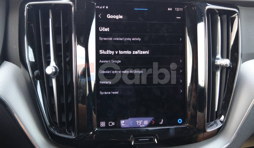 Volvo XC60 2.0 B4 mHEV R-Design A/T