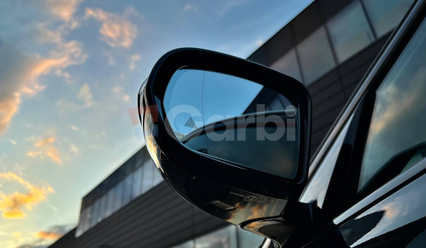 Mercedes-Benz E trieda Kombi 300DE AMG line