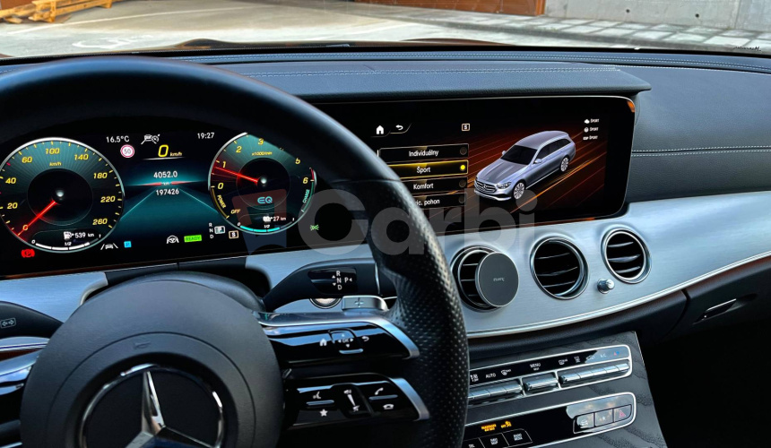 Mercedes-Benz E trieda Kombi 300DE AMG line