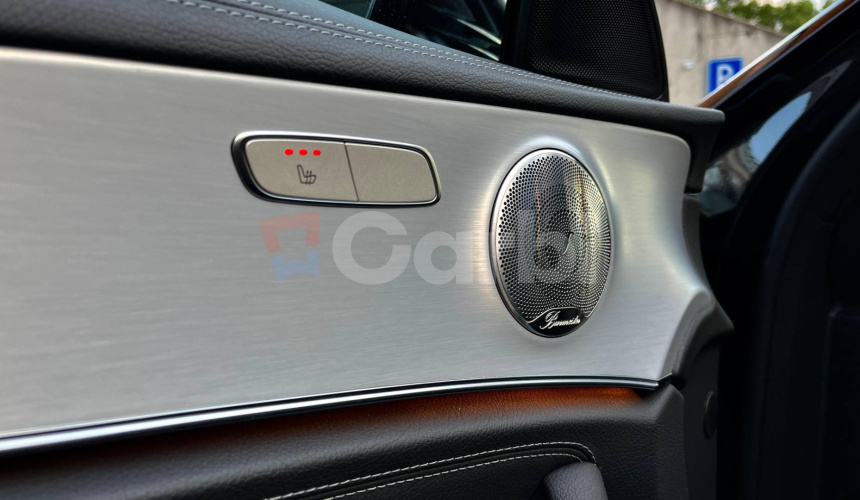 Mercedes-Benz E trieda Kombi 300DE AMG line