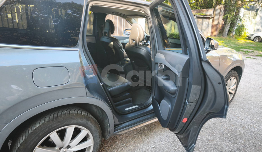 Volvo XC90 XC 90 D4 Drive-E Momentum A/T
