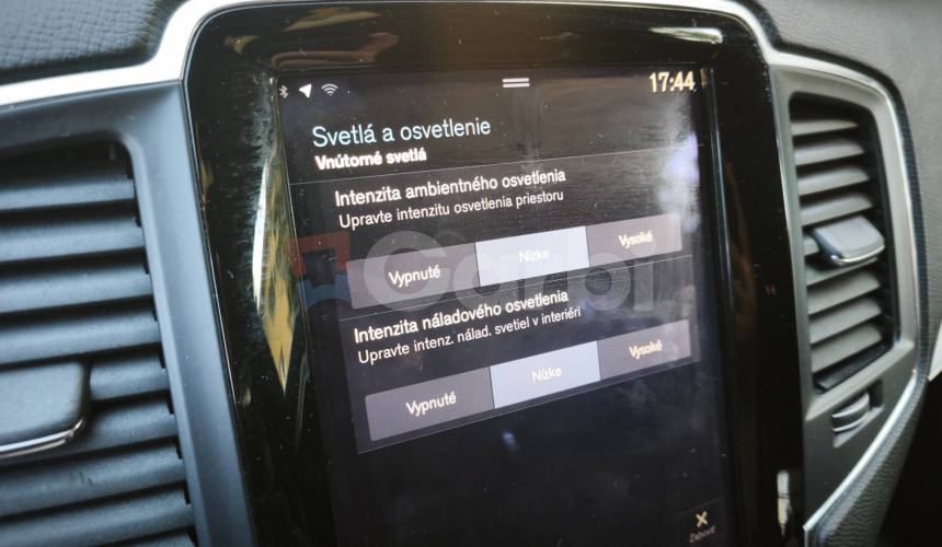 Volvo XC90 XC 90 D4 Drive-E Momentum A/T