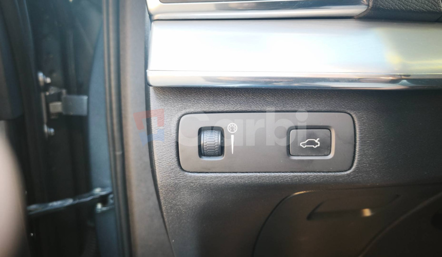 Volvo XC90 XC 90 D4 Drive-E Momentum A/T