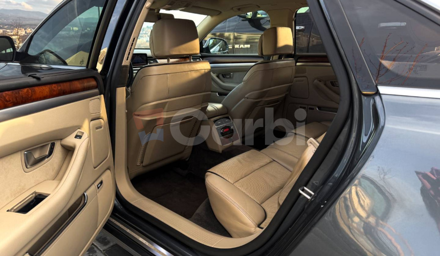 Audi A8 Long 3.0 TDi quattro