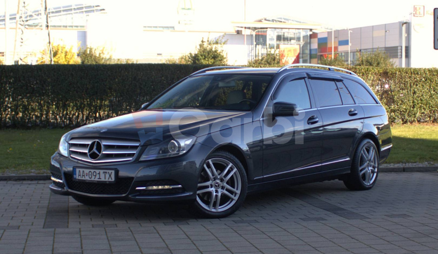 Mercedes-Benz C trieda Kombi 250 CDI BlueEFFICIENCY Elegance 4matic A/T