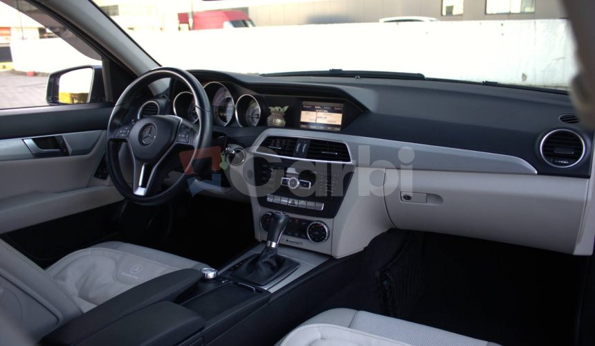 Mercedes-Benz C trieda Kombi 250 CDI BlueEFFICIENCY Elegance 4matic A/T