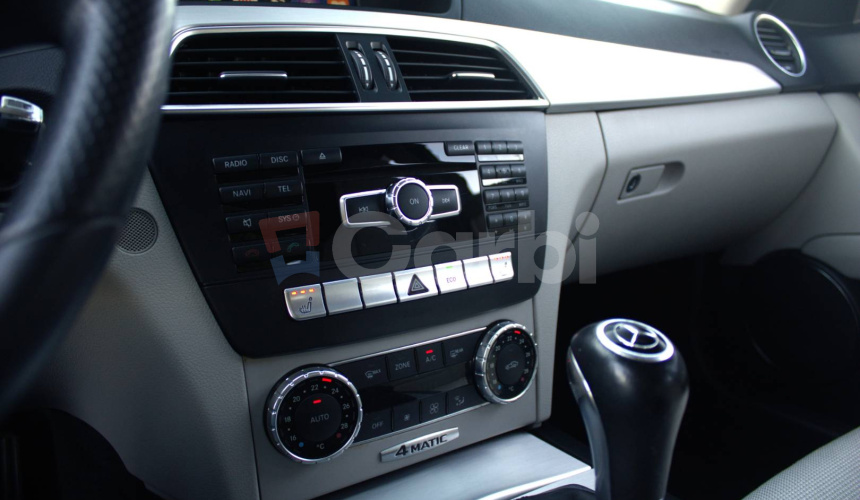 Mercedes-Benz C trieda Kombi 250 CDI BlueEFFICIENCY Elegance 4matic A/T