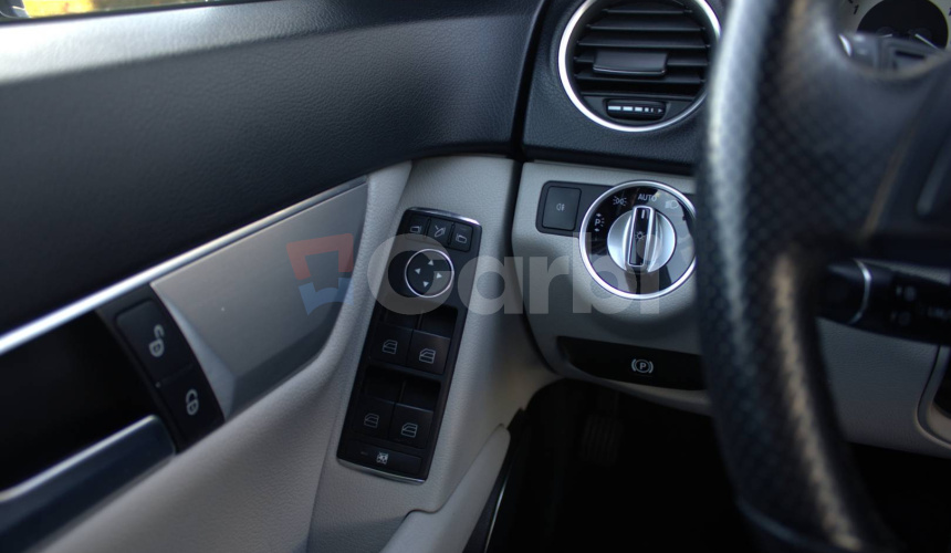 Mercedes-Benz C trieda Kombi 250 CDI BlueEFFICIENCY Elegance 4matic A/T