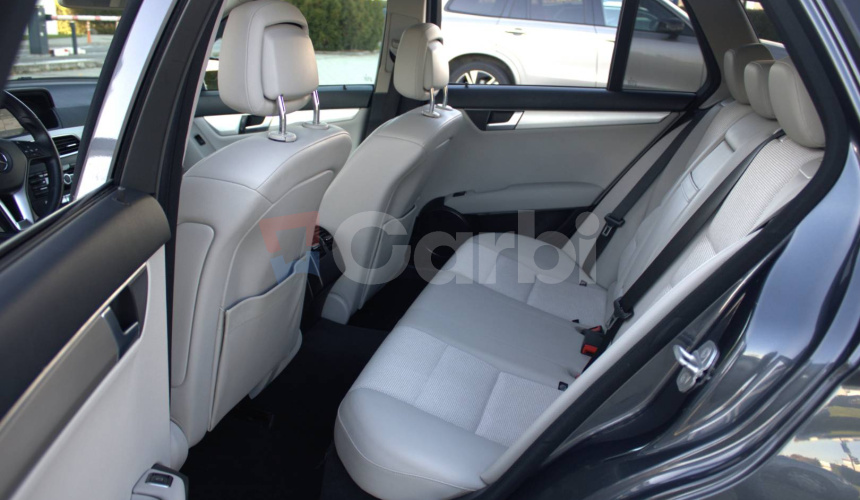 Mercedes-Benz C trieda Kombi 250 CDI BlueEFFICIENCY Elegance 4matic A/T
