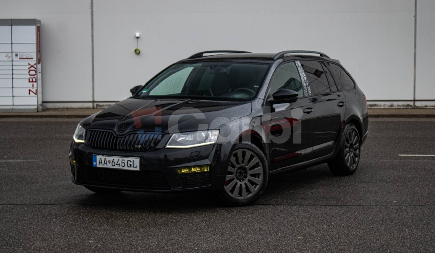 Škoda Octavia Combi 2.0 TFSI RS