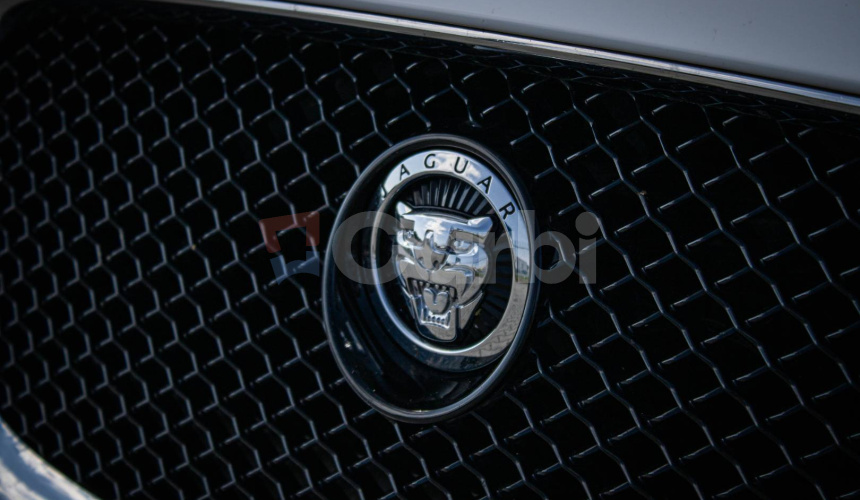 Jaguar XF 3.0D S Luxury, Vymenené rozvody, Nelakované, Super stav