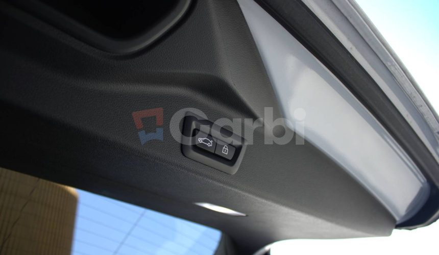 BMW X5 xDriveM50i A/T