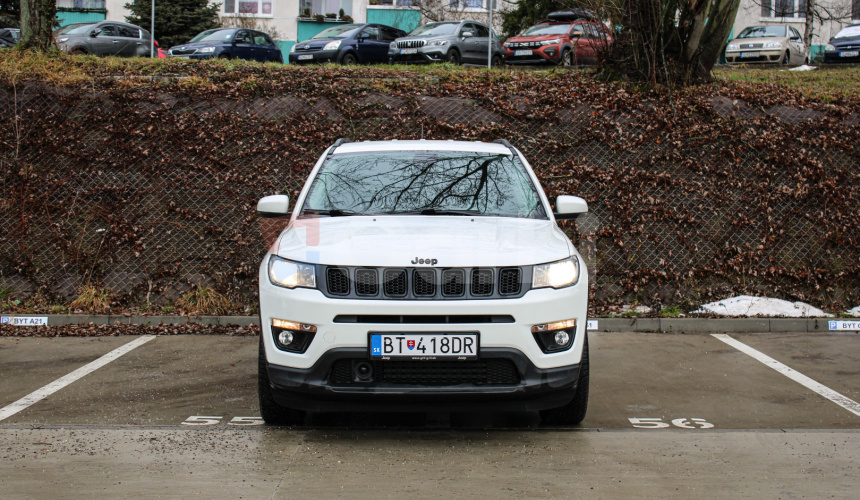 Jeep Compass 1.3 TURBO Night Eagle