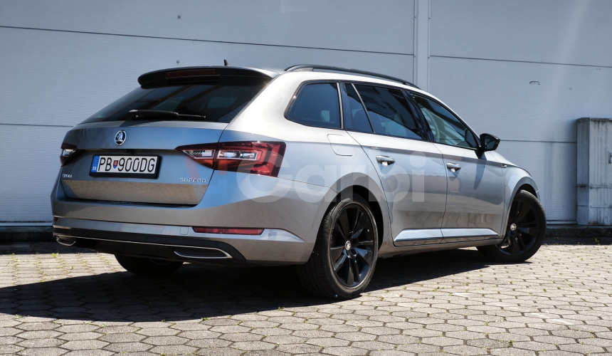 Škoda Superb