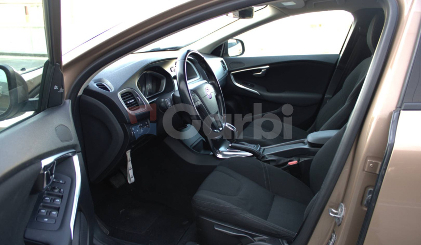 Volvo V40 D2 Kinetic Powershift