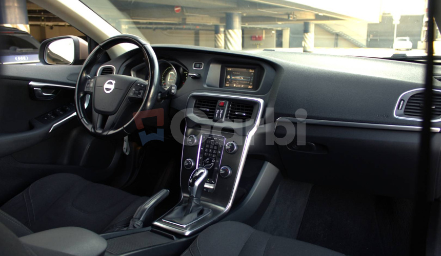 Volvo V40 D2 Kinetic Powershift