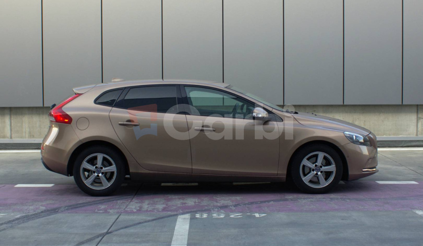 Volvo V40 D2 Kinetic Powershift