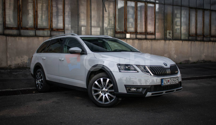 Škoda Octavia Combi SCOUT2.0 TDI DSG 4x4