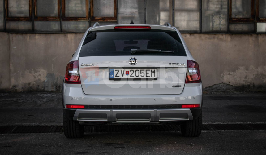 Škoda Octavia Combi SCOUT2.0 TDI DSG 4x4