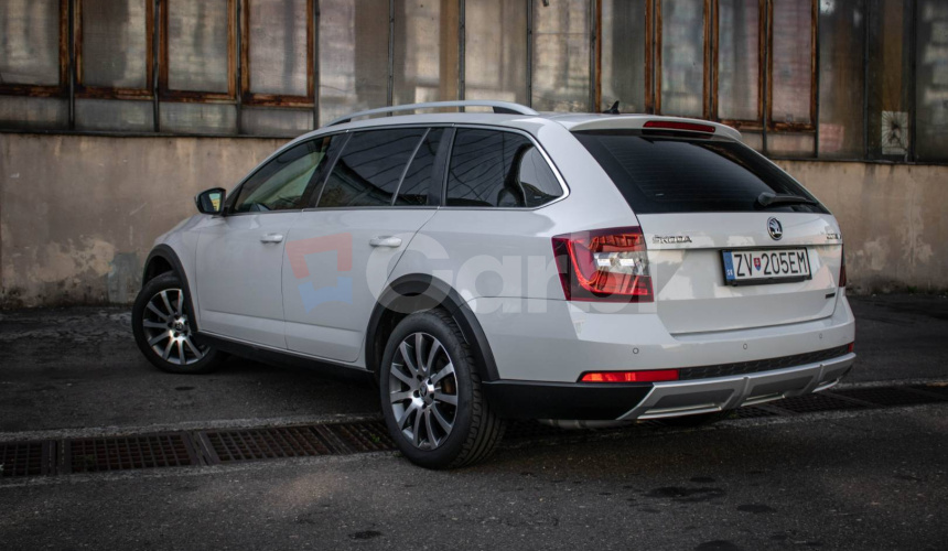 Škoda Octavia Combi SCOUT2.0 TDI DSG 4x4