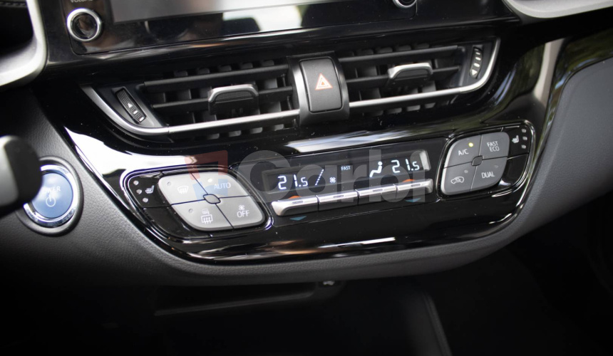 Toyota C-HR 1.8 HEV Style, 1 majiteľ, Slovenské, Odpočet DPH