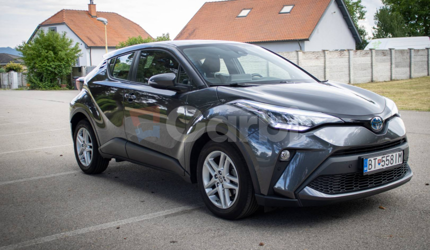 Toyota C-HR 1.8 HEV Style, 1 majiteľ, Slovenské, Odpočet DPH