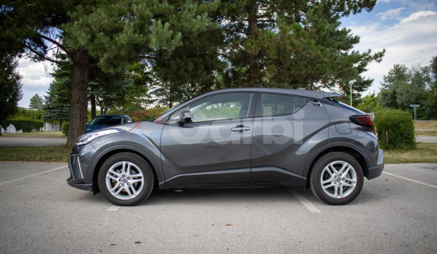 Toyota C-HR 1.8 HEV Style, 1 majiteľ, Slovenské, Odpočet DPH