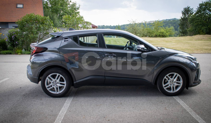 Toyota C-HR 1.8 HEV Style, 1 majiteľ, Slovenské, Odpočet DPH